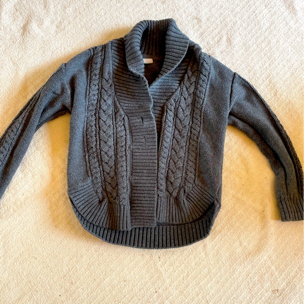 Gap toddler boys size 5 cable knit sweater
